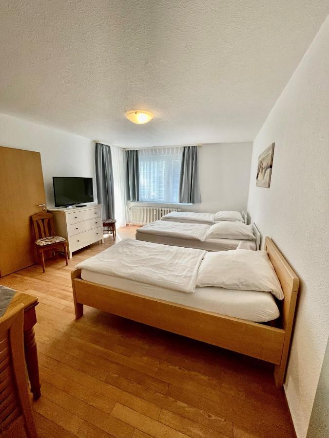 Fuer Vier Apartment *